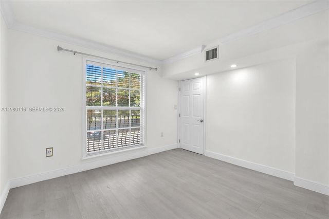 3245 Virginia St 43, Miami, FL 33133