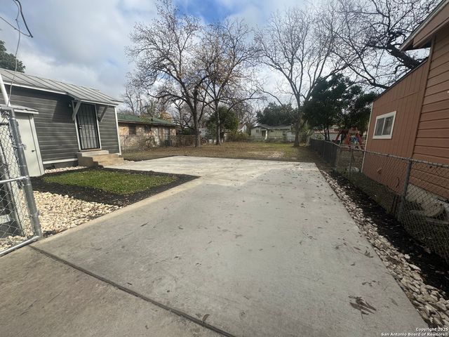 306 Cupples, San Antonio, TX 78237