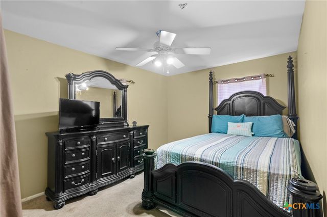 4811 Lilac Lane, Victoria, TX 77904