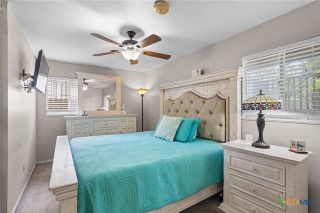 4811 Lilac Lane, Victoria, TX 77904