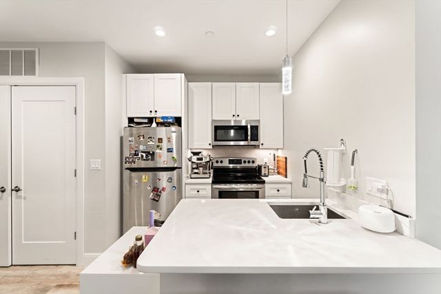 1457 Tremont Street 210, Boston, MA 02120