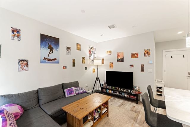 1457 Tremont Street 210, Boston, MA 02120