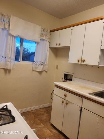 5028 ROYAL Drive, El Paso, TX 79924