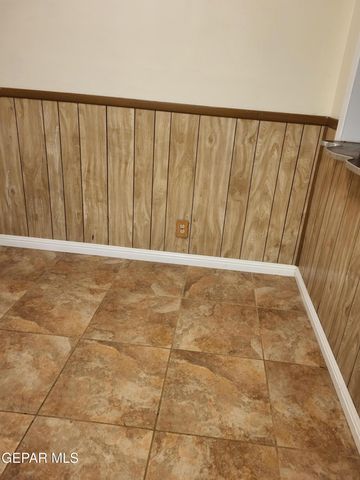 5028 ROYAL Drive, El Paso, TX 79924