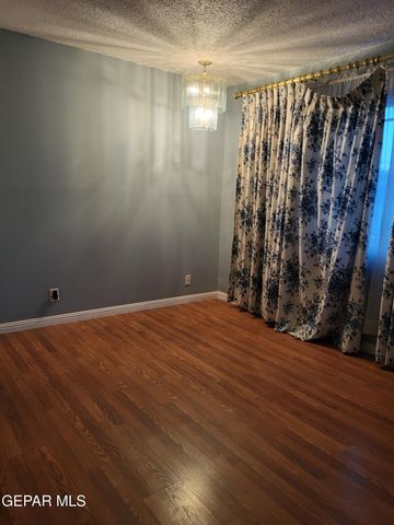 5028 ROYAL Drive, El Paso, TX 79924