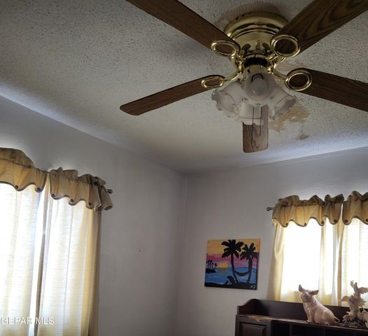 5028 ROYAL Drive, El Paso, TX 79924