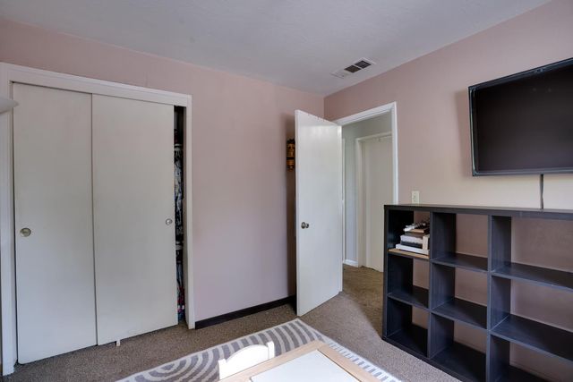 6828 Rosario Ct, Stockton, CA 95207