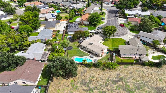 6828 Rosario Ct, Stockton, CA 95207