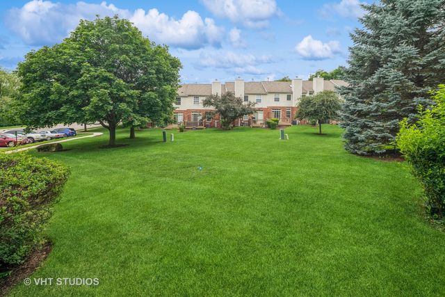 561 Goodwin Drive, Bolingbrook, IL 60440