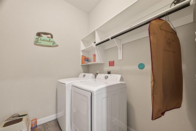 2209 Hidden Meadow Lane, Pearland, TX 77089