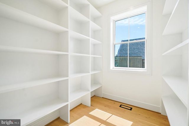 4122 16TH ST NW, Washington, DC 20011