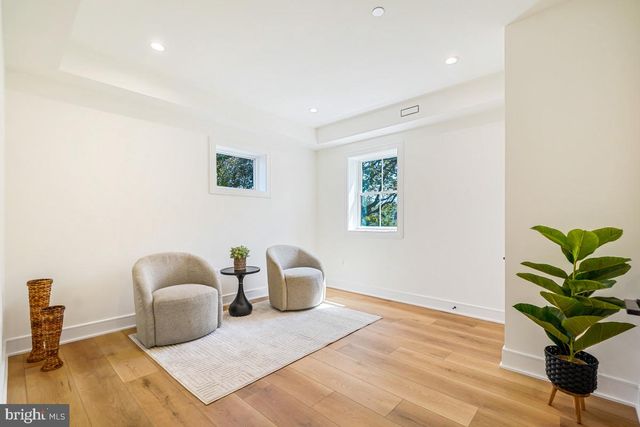 4122 16TH ST NW, Washington, DC 20011