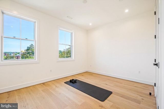 4122 16TH ST NW, Washington, DC 20011