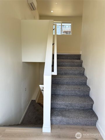 7828 E Jessica Way, Port Orchard, WA 98366