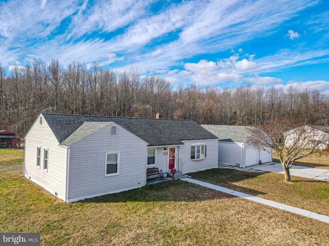 249 CLEVELAND AVE, Carneys Point, NJ 08069