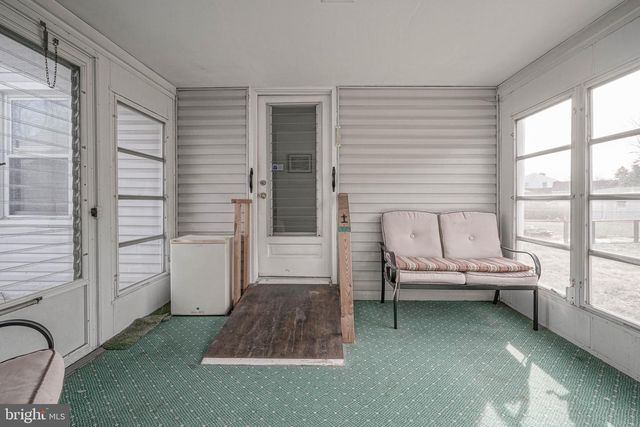 249 CLEVELAND AVE, Carneys Point, NJ 08069