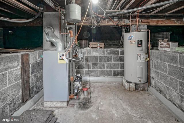 249 CLEVELAND AVE, Carneys Point, NJ 08069