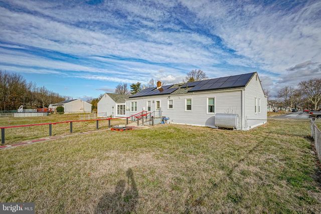 249 CLEVELAND AVE, Carneys Point, NJ 08069