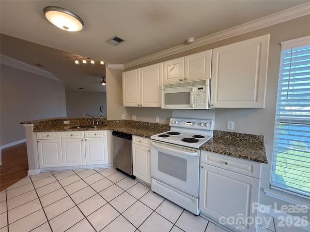 7834 Village Harbor Drive, Cornelius, NC 28031