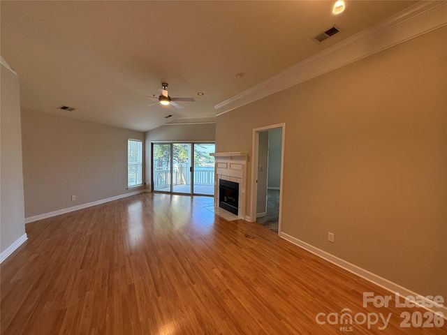7834 Village Harbor Drive, Cornelius, NC 28031