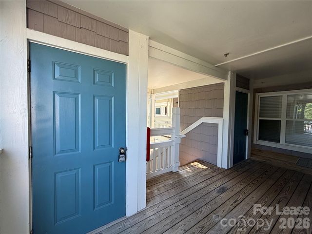 7834 Village Harbor Drive, Cornelius, NC 28031
