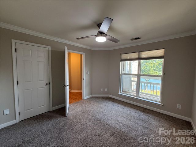 7834 Village Harbor Drive, Cornelius, NC 28031