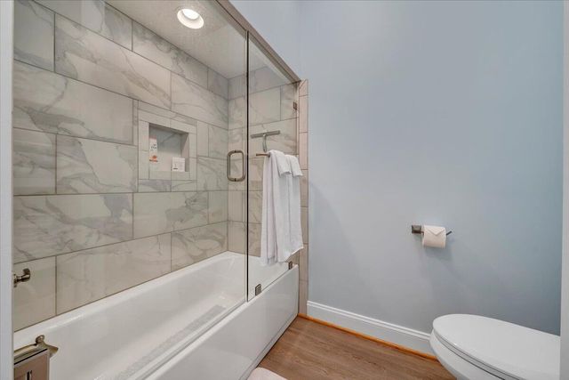 120 Lakewatch CIR, Moneta, VA 24121
