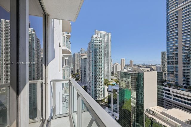 1060 Brickell Ave 2607, Miami, FL 33131