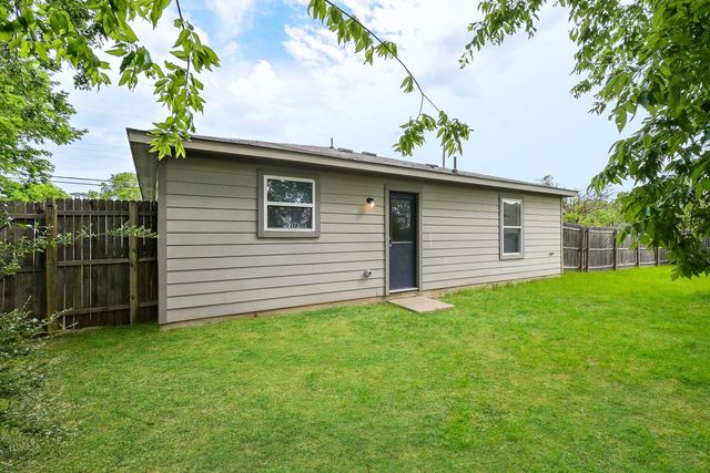 5336 Cottey Street, Fort Worth, TX 76105