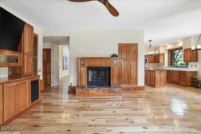 1819 E CATAMARAN Drive, Gilbert, AZ 85234