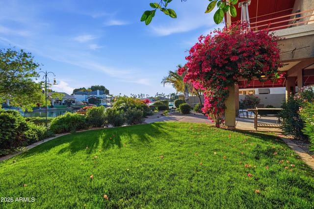 1819 E CATAMARAN Drive, Gilbert, AZ 85234