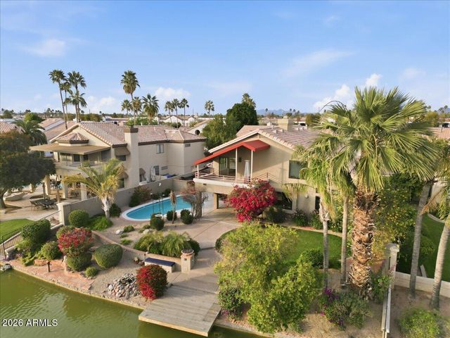 1819 E CATAMARAN Drive, Gilbert, AZ 85234