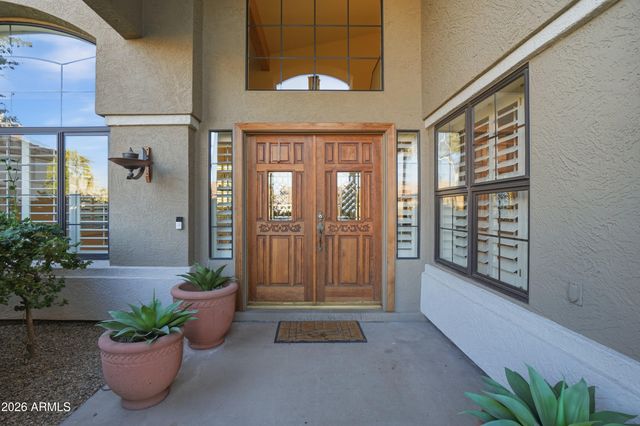 1819 E CATAMARAN Drive, Gilbert, AZ 85234