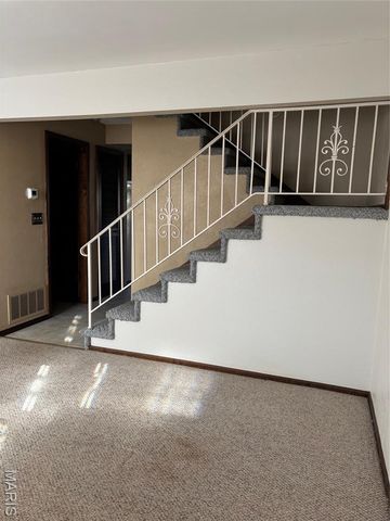 904 Maces Grove Road, O'fallon, IL 62269