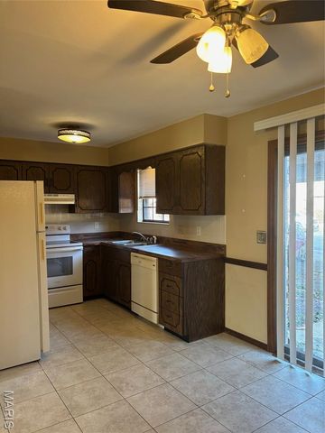 904 Maces Grove Road, O'fallon, IL 62269