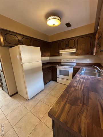 904 Maces Grove Road, O'fallon, IL 62269