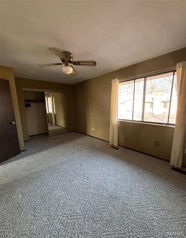 904 Maces Grove Road, O'fallon, IL 62269