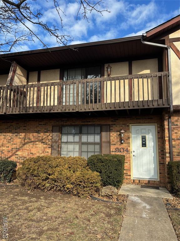 904 Maces Grove Road, O'fallon, IL 62269