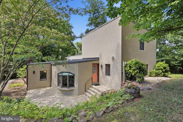 625 N MAPLE ST, Ephrata, PA 17522