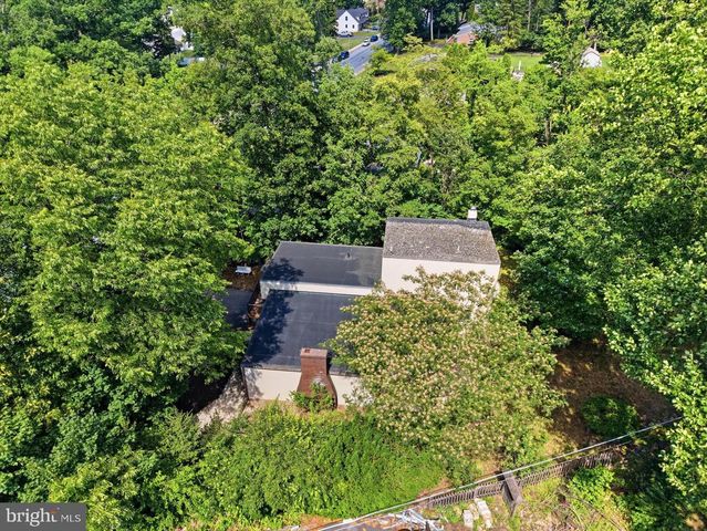 625 N MAPLE ST, Ephrata, PA 17522