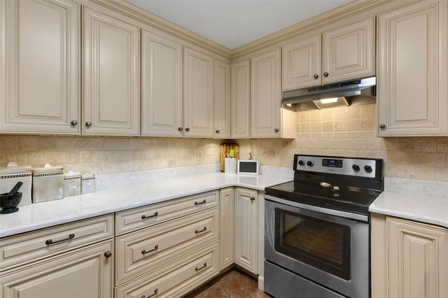 1166 GILLESPIE DRIVE, Palm Harbor, FL 34684