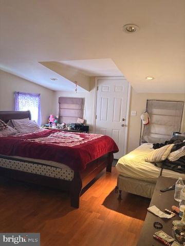 26 ELM ST, Lambertville, NJ 08530