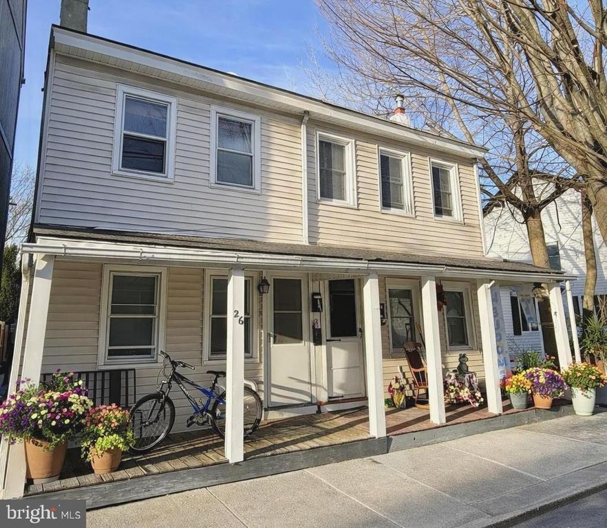26 ELM ST, Lambertville, NJ 08530