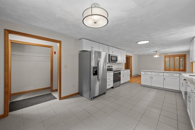 75 Allen Road, Brookfield, MA 01506