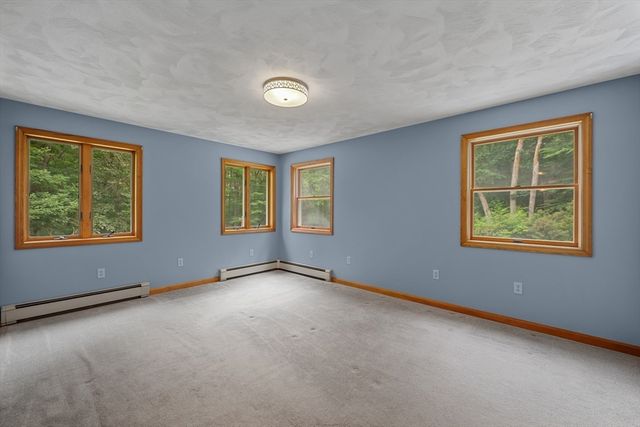 75 Allen Road, Brookfield, MA 01506