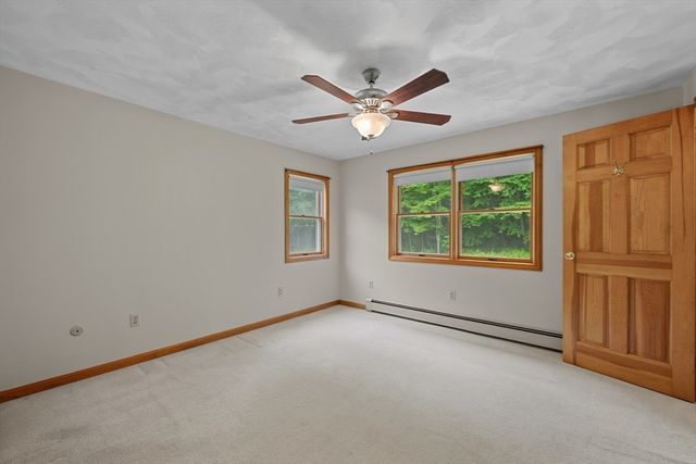 75 Allen Road, Brookfield, MA 01506