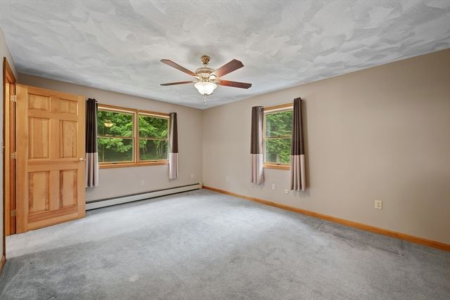 75 Allen Road, Brookfield, MA 01506
