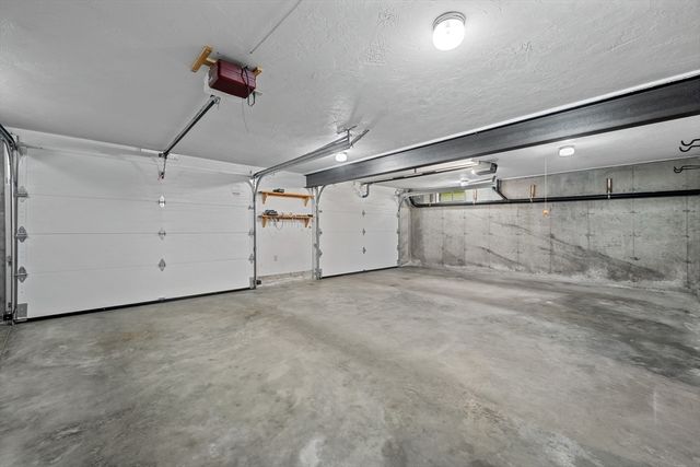 75 Allen Road, Brookfield, MA 01506