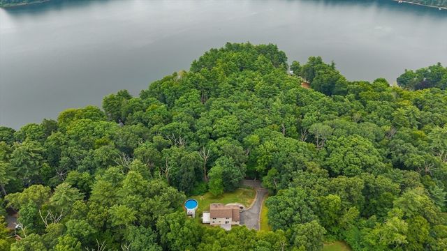 75 Allen Road, Brookfield, MA 01506