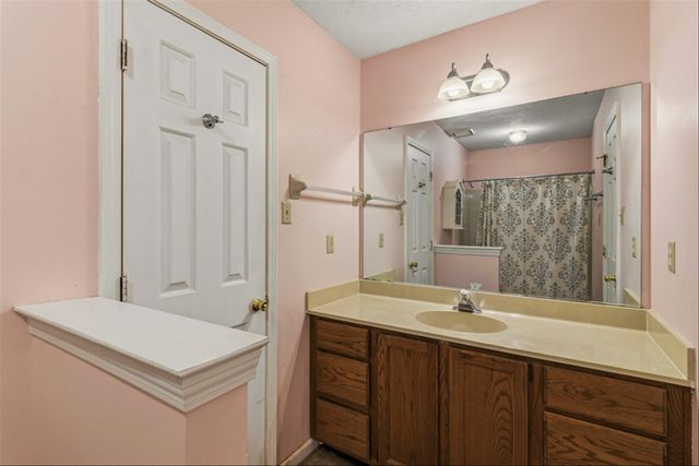 3965 MUIRFIELD DR, Memphis, TN 38125